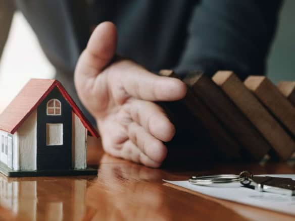 (29)_Mortgage Rates in 2026: Why UAE Borrowers Should Prepare for "Slow Rate Cuts"